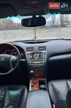 Седан Toyota Camry 2008 в Києві