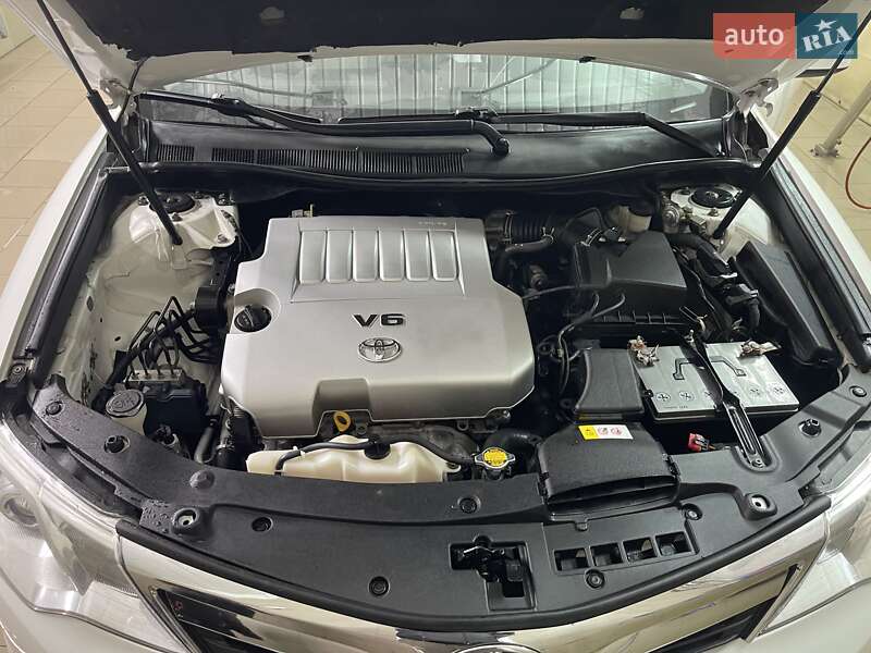 Седан Toyota Camry 2012 в Благовіщенську