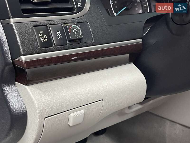 Седан Toyota Camry 2012 в Благовіщенську