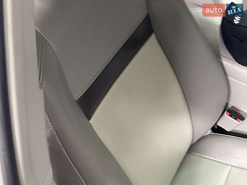 Седан Toyota Camry 2012 в Благовіщенську