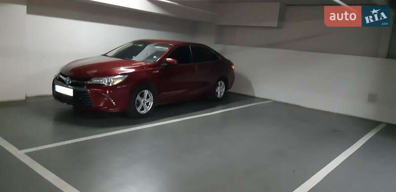 Toyota Camry 2015