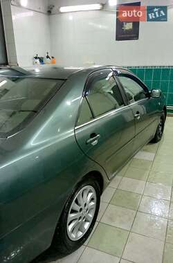 Седан Toyota Camry 2003 в Житомирі