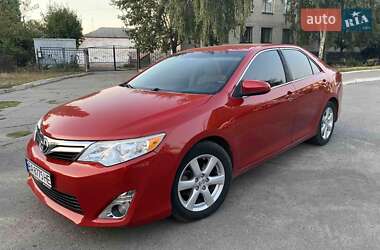 Седан Toyota Camry 2014 в Олександрії