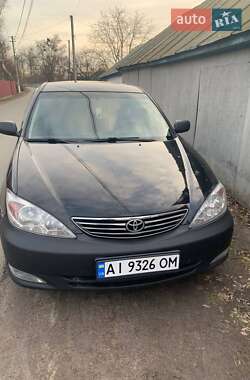 Седан Toyota Camry 2003 в Києві