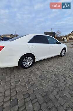 Седан Toyota Camry 2013 в Білій Церкві