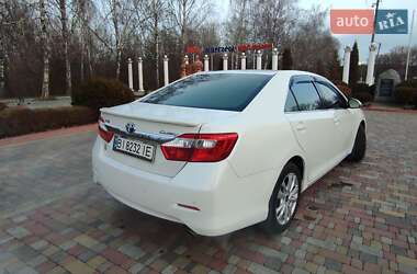 Седан Toyota Camry 2013 в Миргороді