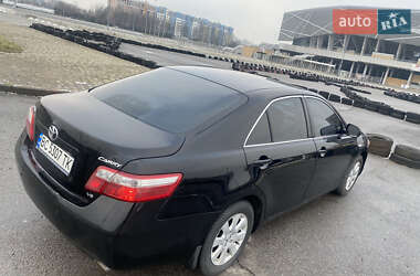 Седан Toyota Camry 2007 в Львове