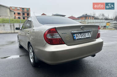 Седан Toyota Camry 2003 в Ужгороді