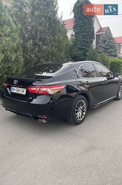 Седан Toyota Camry 2018 в Одесі