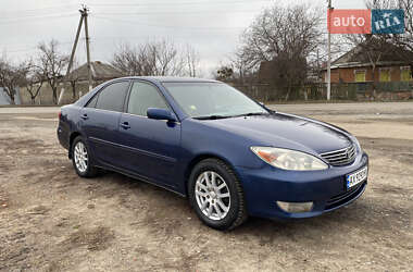 Седан Toyota Camry 2005 в Харкові