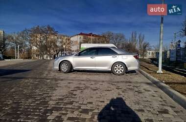 Седан Toyota Camry 2012 в Кропивницком