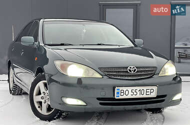 Седан Toyota Camry 2002 в Тернополі