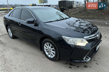 Седан Toyota Camry 2016 в Харкові