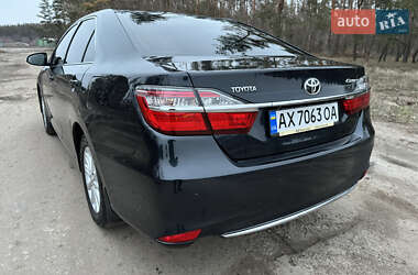 Седан Toyota Camry 2016 в Харкові