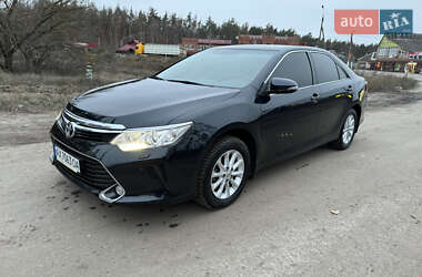 Седан Toyota Camry 2016 в Харкові