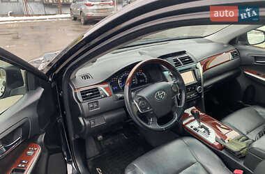 Седан Toyota Camry 2011 в Хмельницькому