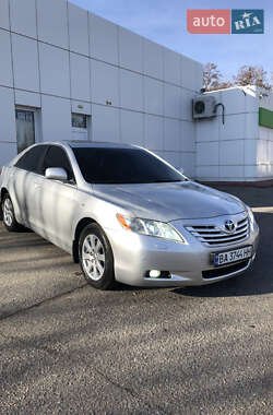 Седан Toyota Camry 2008 в Кропивницком