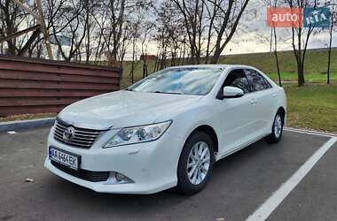 Toyota Camry 2012