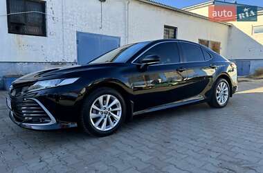 Седан Toyota Camry 2021 в Одессе