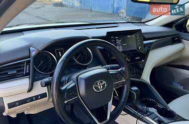 Седан Toyota Camry 2021 в Одессе