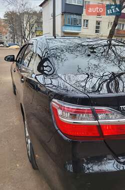 Седан Toyota Camry 2017 в Вишгороді