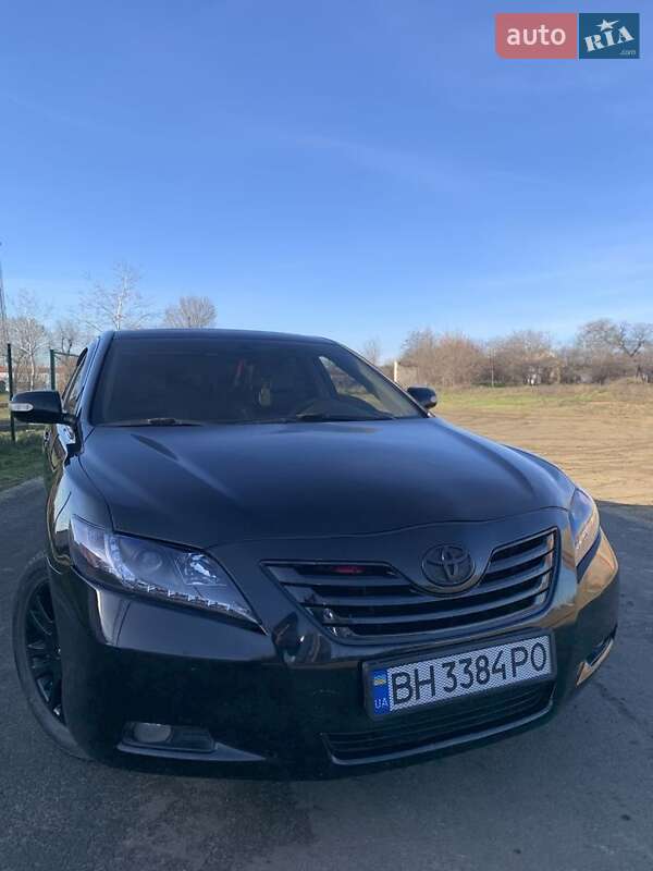 Седан Toyota Camry 2007 в Раздельной
