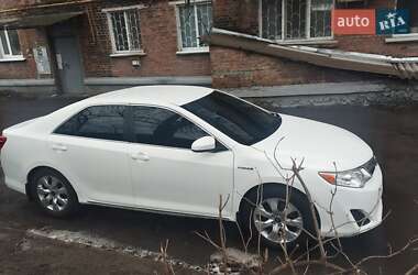 Седан Toyota Camry 2014 в Конотопі