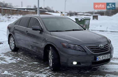 Седан Toyota Camry 2008 в Львове