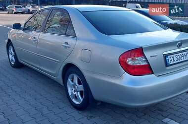 Седан Toyota Camry 2002 в 