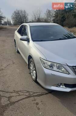 Седан Toyota Camry 2011 в Кропивницком