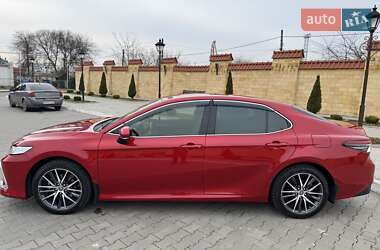 Седан Toyota Camry 2022 в Измаиле
