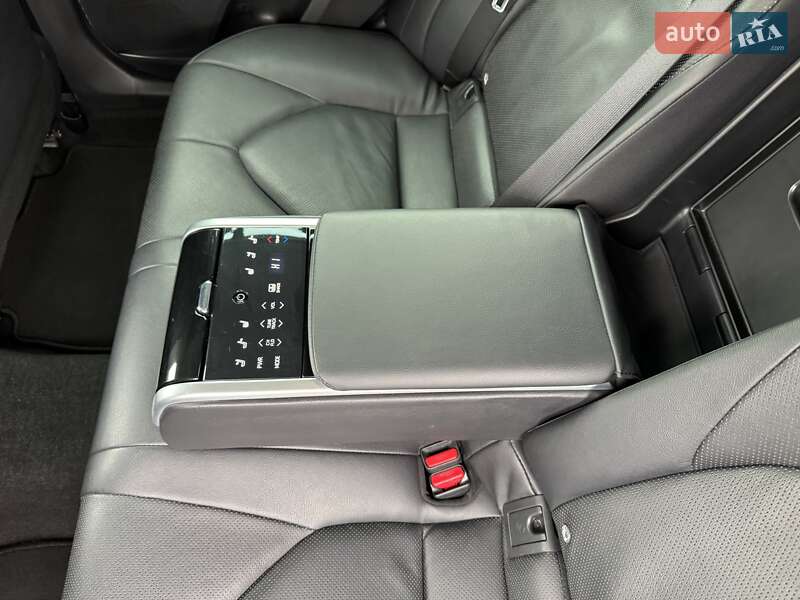 Седан Toyota Camry 2022 в Измаиле