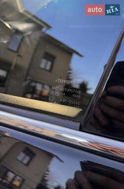 Седан Toyota Camry 2015 в 