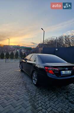 Седан Toyota Camry 2014 в 