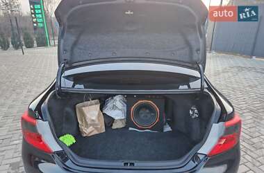 Седан Toyota Camry 2014 в 