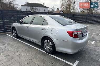 Седан Toyota Camry 2012 в 