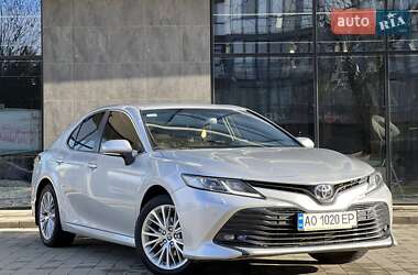 Toyota Camry 2020