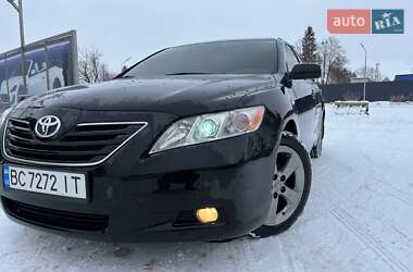 Седан Toyota Camry 2008 в Львові