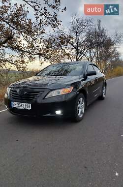 Седан Toyota Camry 2007 в Братском