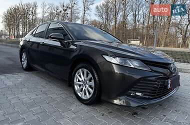 Седан Toyota Camry 2020 в Кременчуці