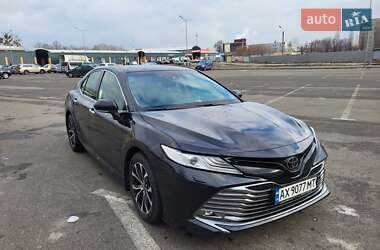 Toyota Camry 2018