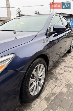 Седан Toyota Camry 2016 в 