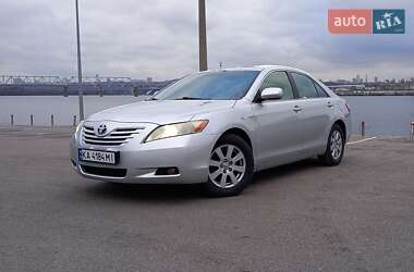 Седан Toyota Camry 2007 в Киеве