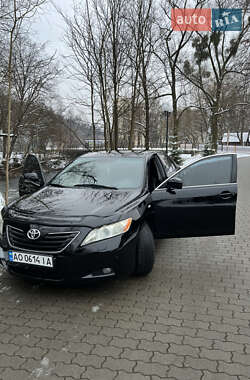 Седан Toyota Camry 2008 в Сваляві