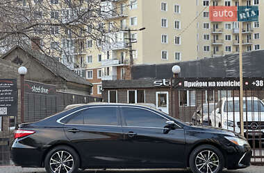 Седан Toyota Camry 2015 в Одесі