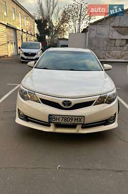 Toyota Camry 2013