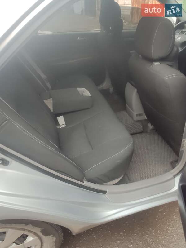 Седан Toyota Camry 2004 в Днепре фото 16 Седан Toyota Camry 2004 в Днепре