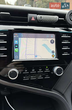 Седан Toyota Camry 2019 в 