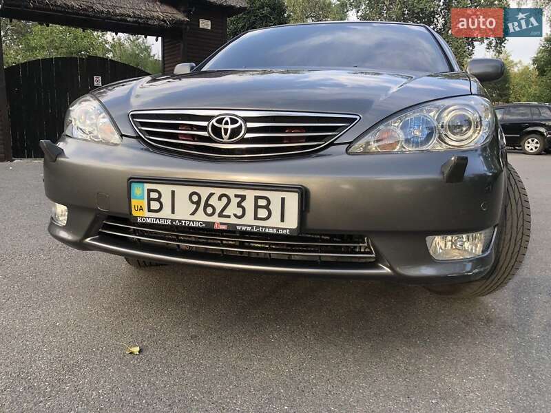 Седан Toyota Camry 2006 в Полтаві