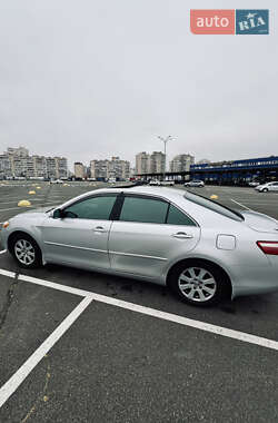 Седан Toyota Camry 2008 в Києві